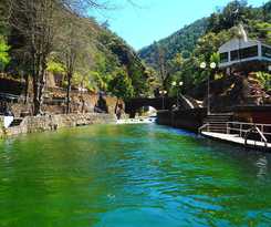 B&B Cherry Cottage Vintage