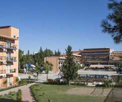 Larissa Vista
