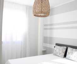 LIFE APARTMENTS SANTO REY