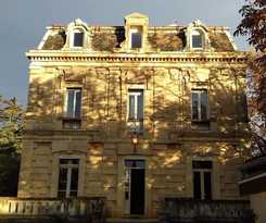 Les Cèdres