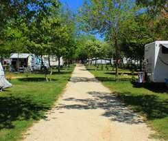 Hotel Holiday Centre Bi Village