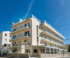 Hotel The Sky – Adults Only