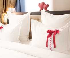 Hotel Tom River Plaza