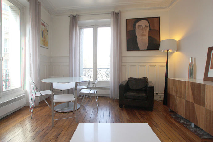 Appartements Paris Centre At Home Hotel