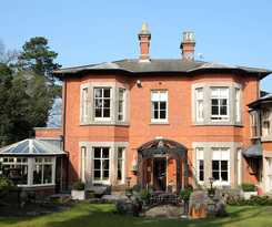 Hotel The Alexandra Court