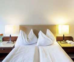 Ramada By Wyndham Baden Du Parc