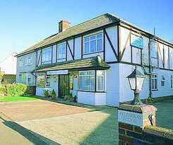 Aylesbray Lodge