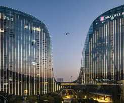 Hotel Hualuxe Xiamen Haicang Harbour View, An Ihg