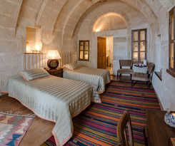  Hotel Temenni Evi