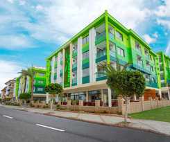 Hotel Green Life