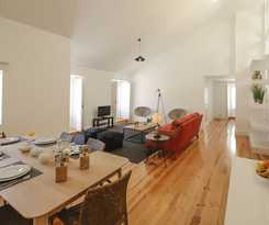  Baixa Apartments By Linc