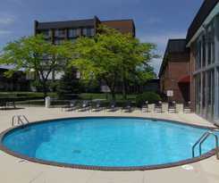 Hotel Ramada Plaza Fort Wayne And Conference