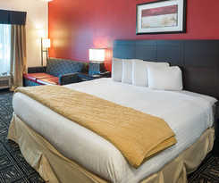 Quality Inn Brooklyn Center