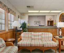 Hotel Mariner Inn and Suites
