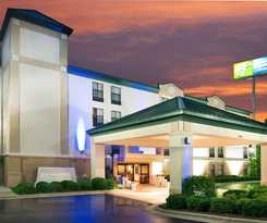 Hotel Holiday Inn Express & Suites Fayetteville-Ft. Bragg