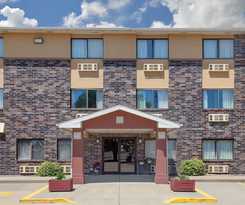 Hotel Super 8 By Wyndham Evansville East