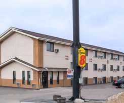 Super 8 By Wyndham Bismarck