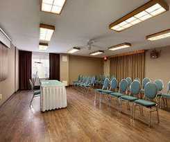 Hotel Travelodge by Wyndham Downtown Barrie