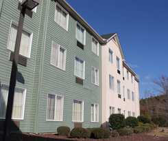 Hotel Greystone Inn and Suites