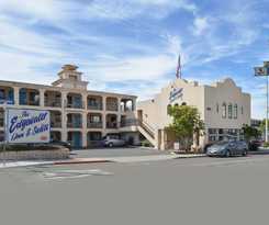 Hotel Edgewater Inn and Suites