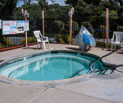 Americas Best Value Presidents Inn On Munras