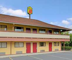 Hotel Super 8 By Wyndham Cincinnati/springdale Oh