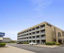 Travelodge By Wyndham Outer Banks/kill Devil Hills