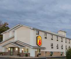 Hotel Super 8 by Wyndham Latham - Albany Airport