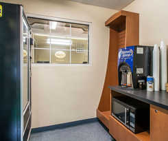 Hotel Suburban Studios Columbia - Hwy 63 and I-70