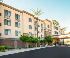 Holiday Inn and Suites Goodyear - West Phoenix Area