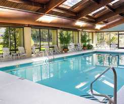 Meadowbrook Inn