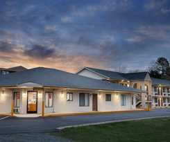 Super 8 By Wyndham Burlington Nc
