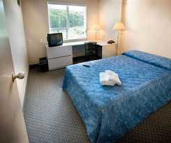 Hotel Residence and Conference Centre - Brampton