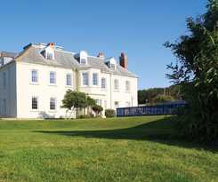 Moonfleet Manor
