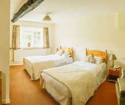 Hotel The George And Dragon