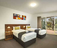 Hotel Quest St Kilda Road