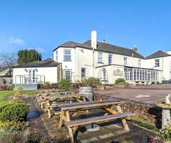 Hotel Cockhaven Arms