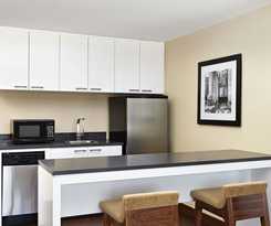 Hotel Four Points By Sheraton Kelowna Airport