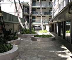 Hotel Kuhio Banyan Club
