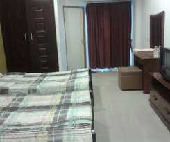 Hotel Thanarom Place