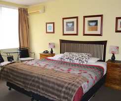 Knightsbridge Apartments