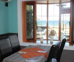 Tiki Shores Inn & Suites 