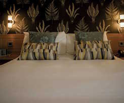 Hotel Shard Riverside , Bar and Restaurant