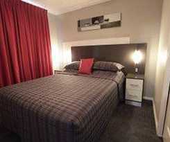 Cattleman's Country Motor Inn and Serviced Apartments