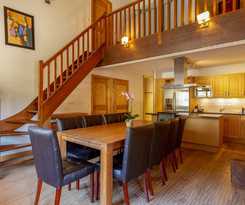 Hotel Dormio Resort Les Portes Du Mont Blanc