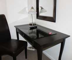 Hotel The Inn On College