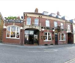 The Globe And Crown