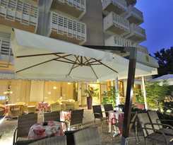 Hotel Eros