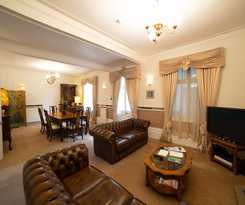 Hotel Fines Bayliwick