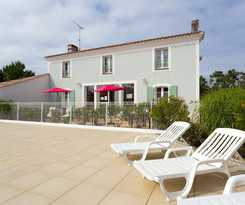  Madame Vacances Les Mas De St Hilaire